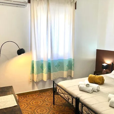 City B&B 招待所